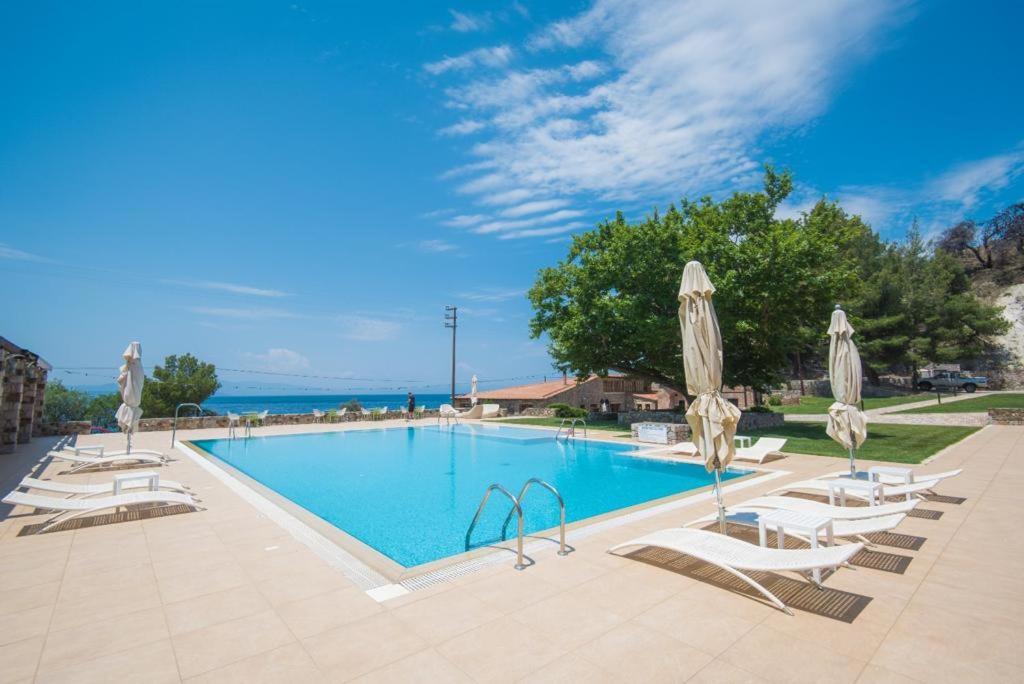 Kaminos Evia Hotel Limni  Bagian luar foto